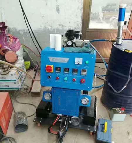 小型聚氨酯灌注發(fā)泡機器 多少錢(qián)(圖2) Q2600D小型聚氨酯灌注發(fā)泡機器
