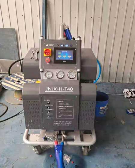 噴涂聚氨酯的機器哪里有賣(mài)的(圖2) T40噴涂聚氨酯機器
